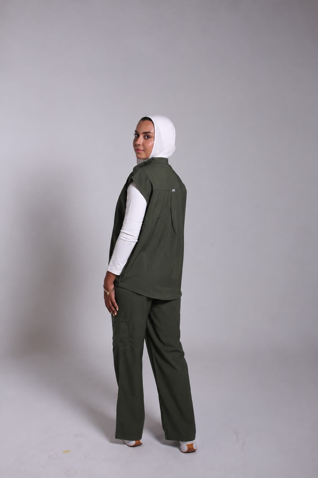 Dark Olive tuana