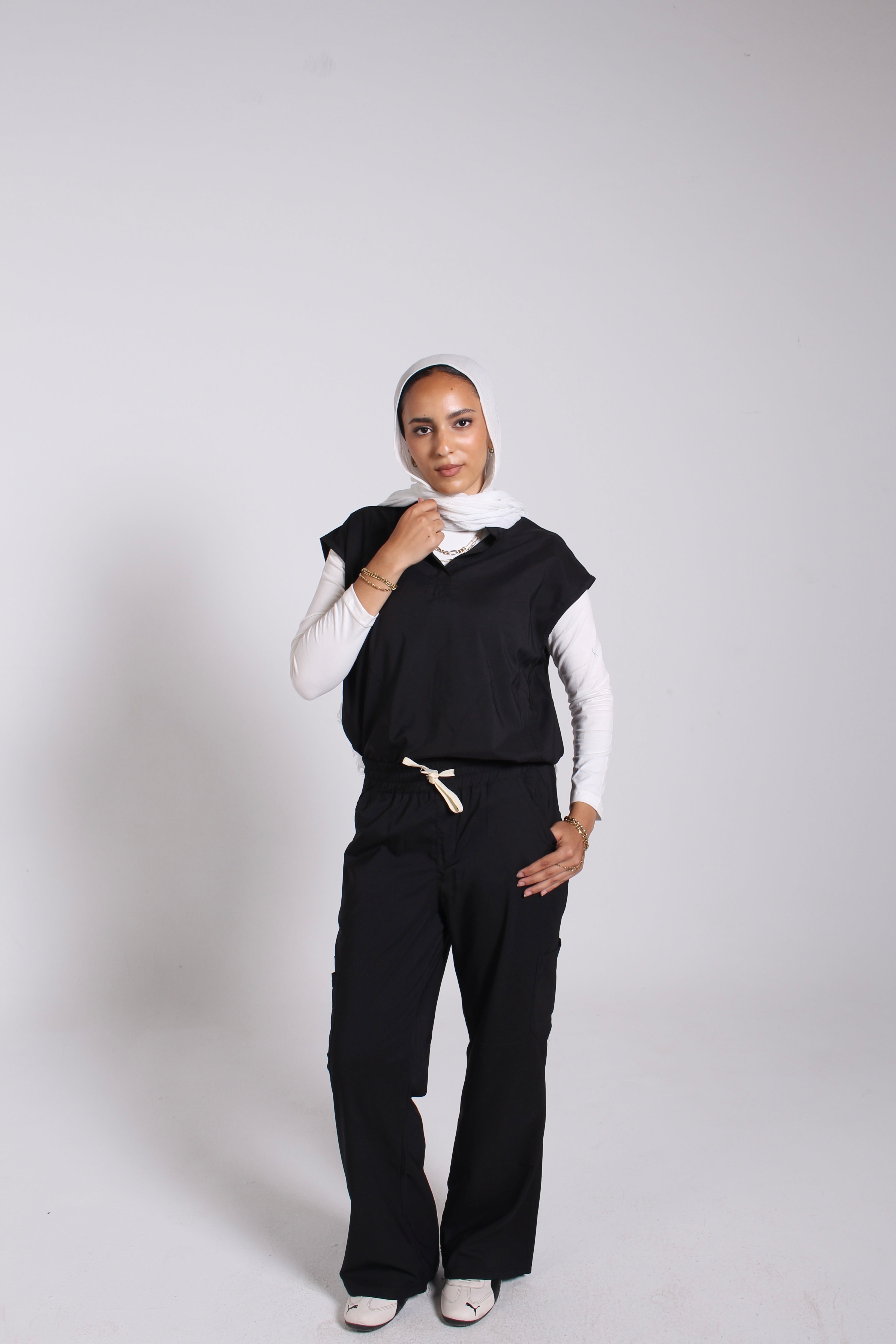 Black tuana scrub