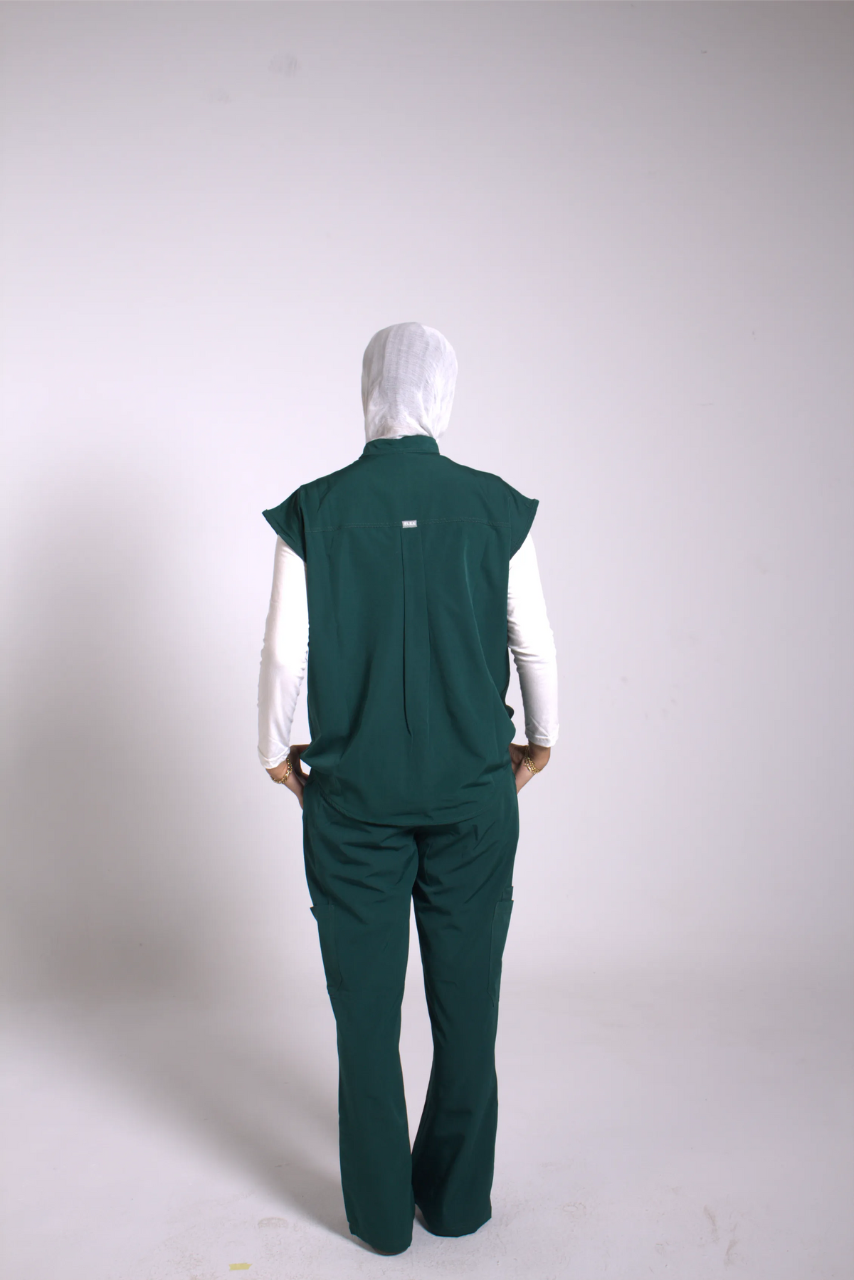 Dark Green Tuana Scrub