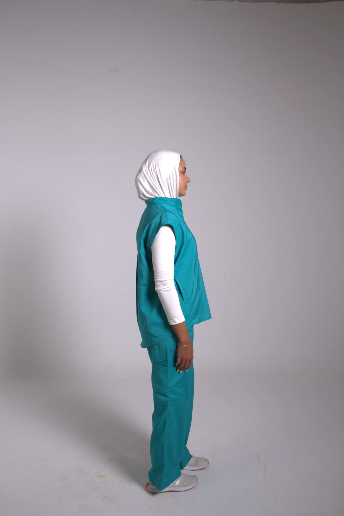 Turquoise tuana scrub